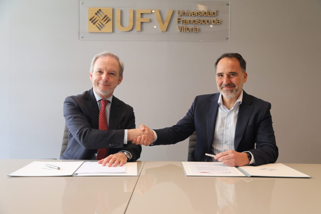 Alianza estratégica entre la UFV y Svenson para impulsar la formación y la investigación en salud capilar IMG 3306 b 1024x683 Alianza estratégica entre la UFV y Svenson para impulsar la formación y la investigación en salud capilar Estudiar en Universidad Privada Madrid