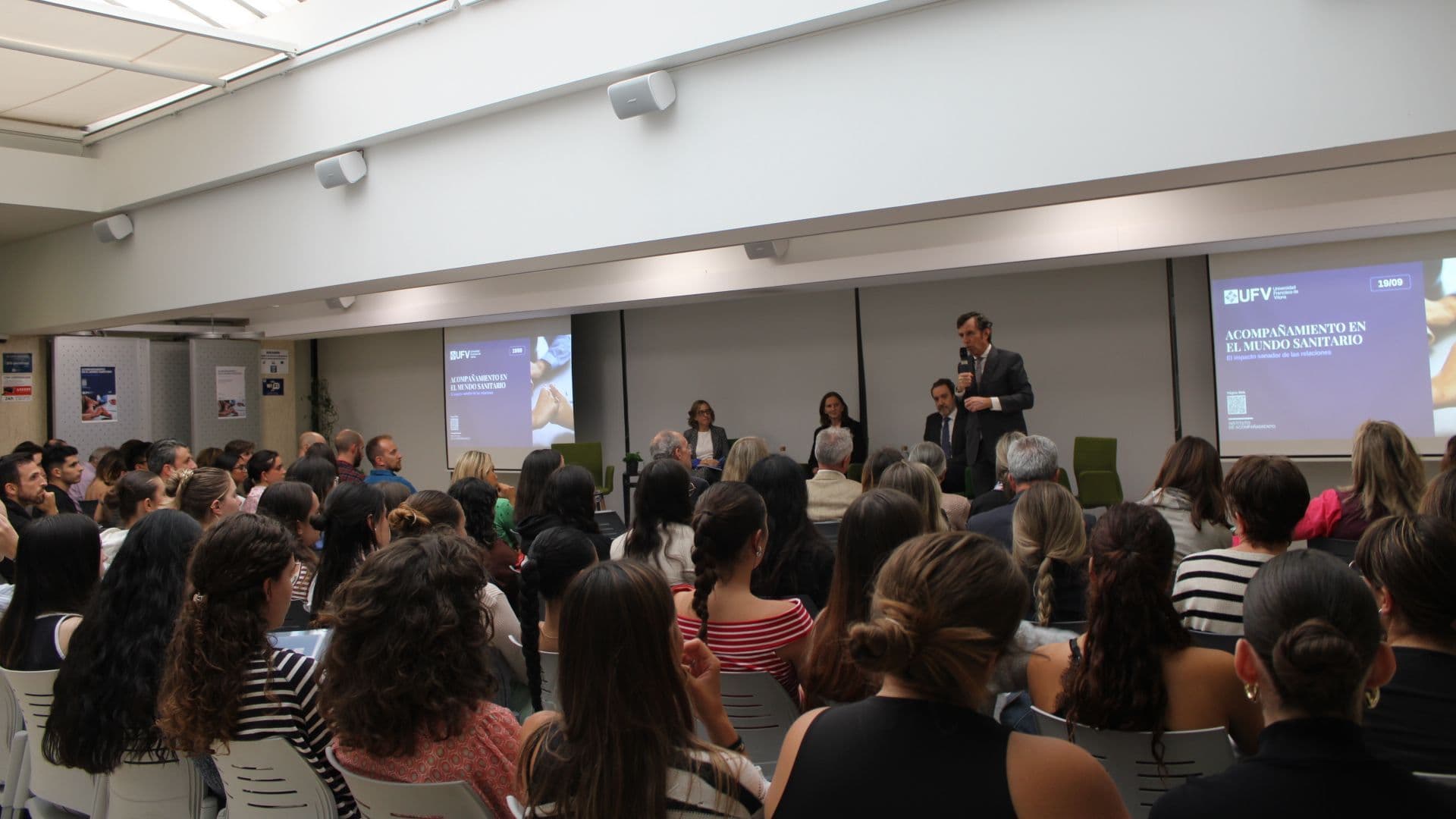 “El acompañamiento es uno de los pilares de nuestro modelo formativo”: Daniel Sada, rector de la Universidad Francisco de Vitoria en la presentación del II Congreso Internacional “El acompañamiento en el mundo sanitario: el impacto sanador de las relacion 02eebc25-16b5-2aba-aedc-a9a251e77db1 “El acompañamiento es uno de los pilares de nuestro modelo formativo”: Daniel Sada, rector de la Universidad Francisco de Vitoria en la presentación del II Congreso Internacional “El acompañamiento en el mundo sanitario: el impacto sanador de las relacion Estudiar en Universidad Privada Madrid