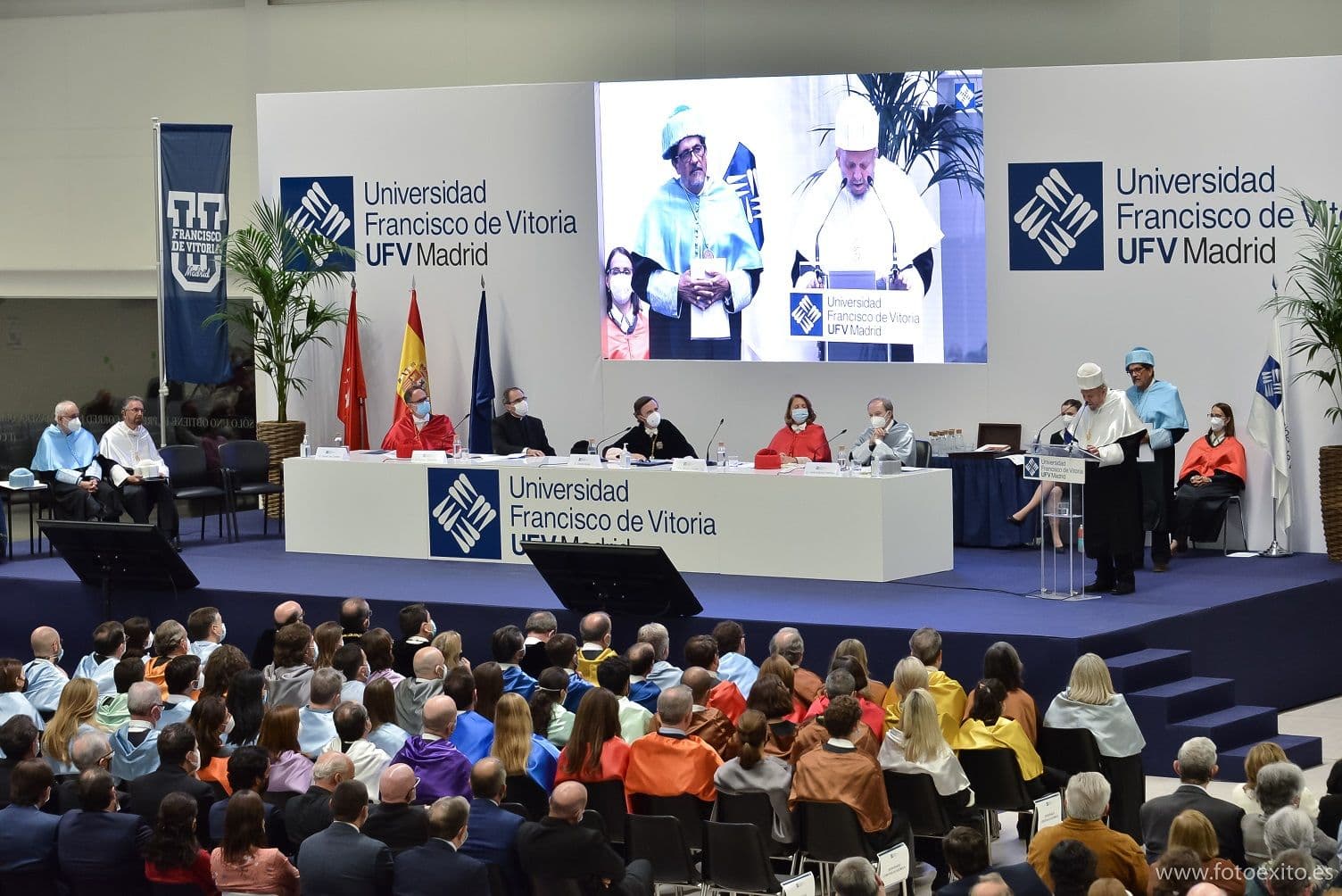 La Universidad Francisco de Vitoria inviste como doctores honoris causa a Kiko Argüello y al Rabino David Shlomo Rosen por poner en valor el diálogo judío y cristiano | UFV 211025UFV-HC-928 La Universidad Francisco de Vitoria inviste como doctores honoris causa a Kiko Argüello y al Rabino David Shlomo Rosen por poner en valor el diálogo judío y cristiano | UFV Estudiar en Universidad Privada Madrid
