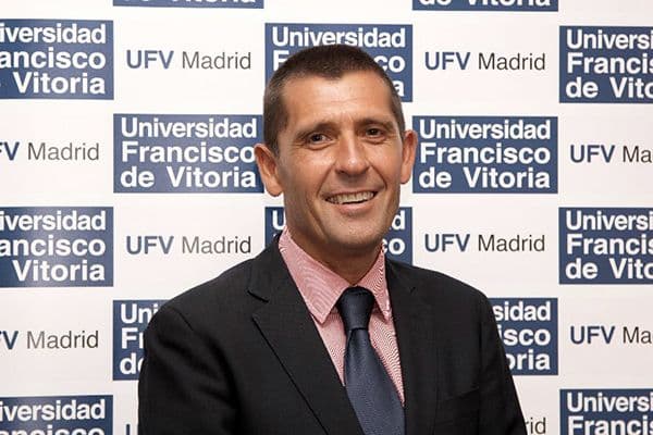 Luis Expósito, nombrado director del Grado en Gastronomía | UFV 673e53ee-b53e-4587-911e-0e3193447e89-1 Luis Expósito, nombrado director del Grado en Gastronomía | UFV Estudiar en Universidad Privada Madrid