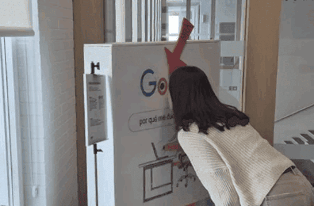 El arte de prevenir: cinco relatos visuales sobre accidentes laborales recorren el campus de la UFV para impulsar una cultura del cuidado | UFV Captura-de-pantalla-2025-07-02-a-las-9.34.29-1024x672 El arte de prevenir: cinco relatos visuales sobre accidentes laborales recorren el campus de la UFV para impulsar una cultura del cuidado | UFV Estudiar en Universidad Privada Madrid