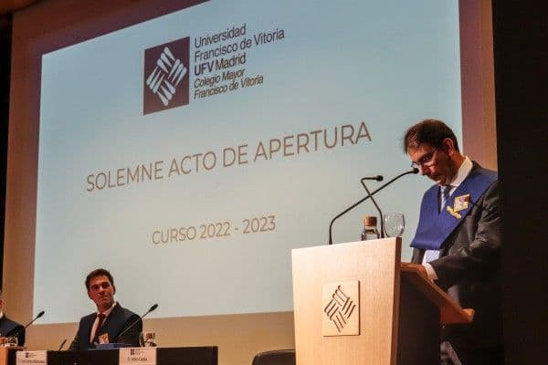 El Colegio Mayor Francisco de Vitoria celebra su solemne acto de apertura del curso 22-23 | Noticias de Actualidad UFV | UFV Colegio-mayor-3 El Colegio Mayor Francisco de Vitoria celebra su solemne acto de apertura del curso 22-23 | Noticias de Actualidad UFV | UFV Estudiar en Universidad Privada Madrid
