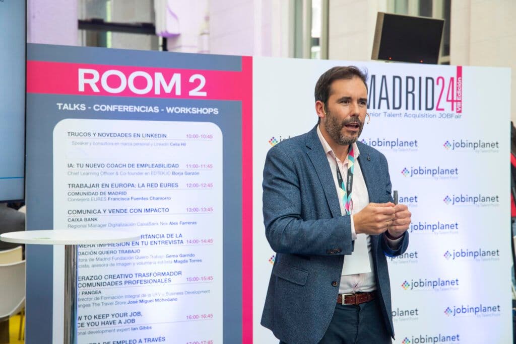 La UFV conecta a sus estudiantes con el futuro laboral en la International Junior Talent Acquisition JOBFair en Madrid | UFV DSC4377-1024x684 La UFV conecta a sus estudiantes con el futuro laboral en la International Junior Talent Acquisition JOBFair en Madrid | UFV Estudiar en Universidad Privada Madrid