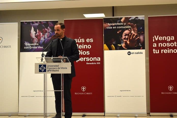 Regnum Christi celebra la IX edición de los galardones Alter Crhistus en la UFV | Noticias de Actualidad UFV | UFV Don-Alberto-Hernandez-Galardon-especial-Alter-Christus-Atencion-a-los-damnificados-del-volcan-de-La-Palma-2022 Regnum Christi celebra la IX edición de los galardones Alter Crhistus en la UFV | Noticias de Actualidad UFV | UFV Estudiar en Universidad Privada Madrid