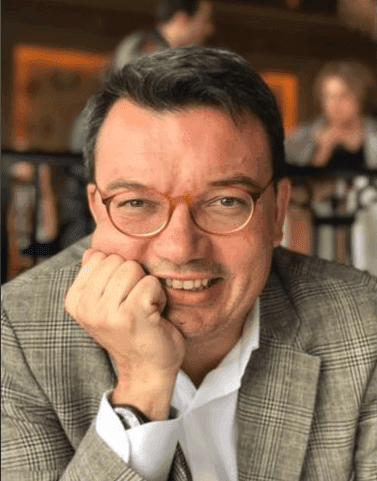 El Dr. Carlos Tornero explica en la revista OmnesMag: “hemos de explicar que hay soluciones para el dolor” | UFV Dr.-Carlos-Tornero El Dr. Carlos Tornero explica en la revista OmnesMag: “hemos de explicar que hay soluciones para el dolor” | UFV Estudiar en Universidad Privada Madrid