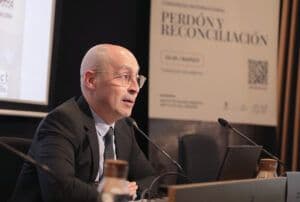 La UFV celebra el Congreso Internacional Perdón y Reconciliación 2025 con una reflexión interdisciplinar sobre el perdón como horizonte transformador | UFV ENTREVISTA-1-300x202 La UFV celebra el Congreso Internacional Perdón y Reconciliación 2025 con una reflexión interdisciplinar sobre el perdón como horizonte transformador | UFV Estudiar en Universidad Privada Madrid