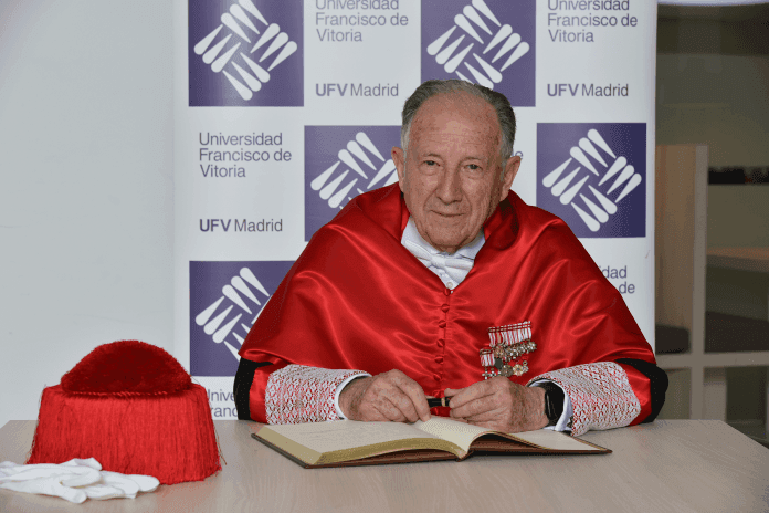 Cerca de 2000 alumnos de la Universidad Francisco de Vitoria se gradúan este curso 2022/2023 | Noticias de Actualidad UFV | UFV Felix-Sanz-Roldan Cerca de 2000 alumnos de la Universidad Francisco de Vitoria se gradúan este curso 2022/2023 | Noticias de Actualidad UFV | UFV Estudiar en Universidad Privada Madrid