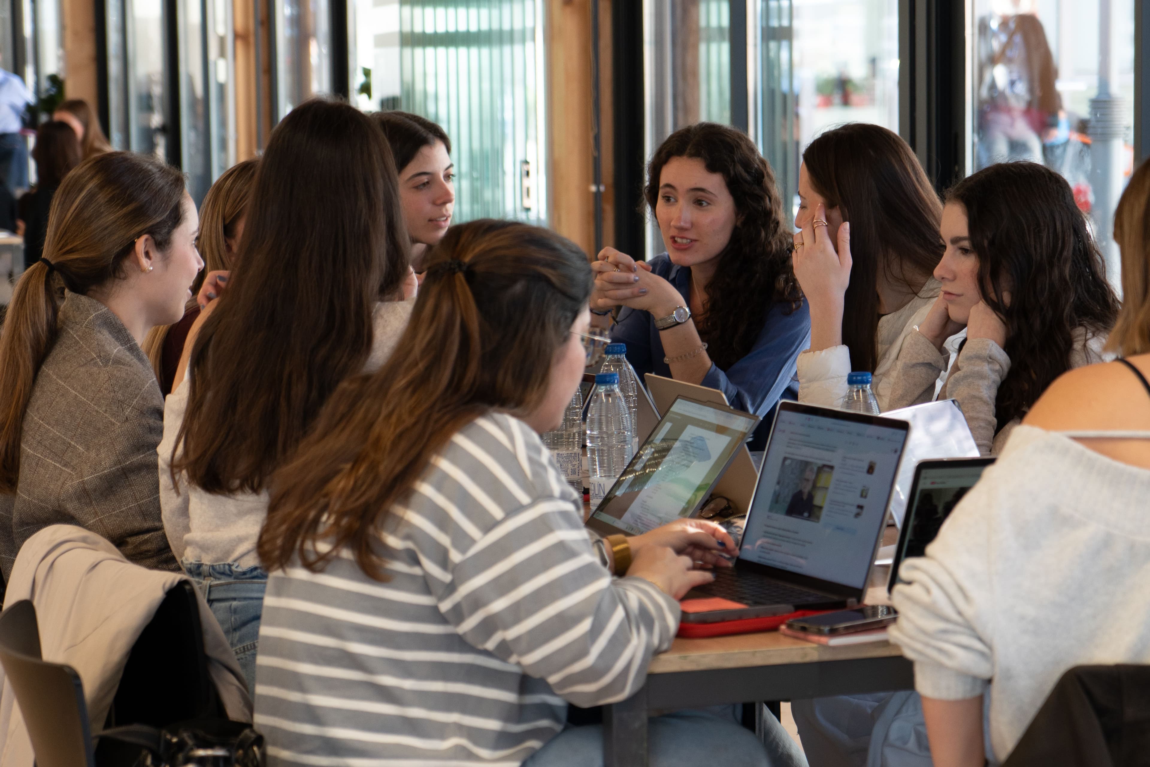 Se abre el plazo para la propuesta de candidatos al Premio Optimus 2021 | UFV Foto 2 Rush Se abre el plazo para la propuesta de candidatos al Premio Optimus 2021 | UFV Estudiar en Universidad Privada Madrid