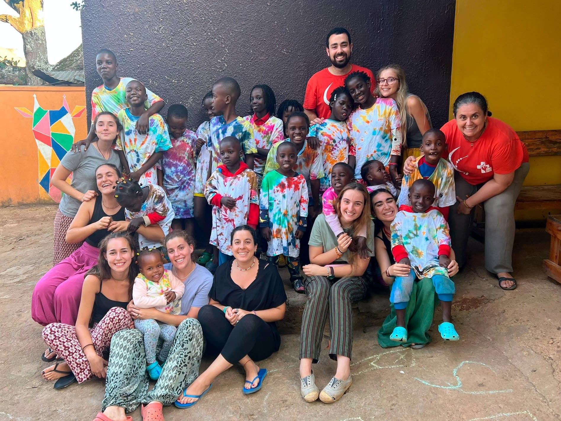 Social Action | UFV Hero_AcciónSocial_Imagen horizontal apoyo sobre alumnos y acción social Social Action | UFV Study at the Universidad Privada Madrid