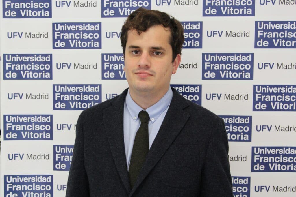 Javier Gil Guerrero habla sobre el retorno de la guerra híbrida como estrategia de Rusia contra Ucrania| Noticias de Actualidad UFV | UFV IMG_1808-2-1024x683 Javier Gil Guerrero habla sobre el retorno de la guerra híbrida como estrategia de Rusia contra Ucrania| Noticias de Actualidad UFV | UFV Estudiar en Universidad Privada Madrid