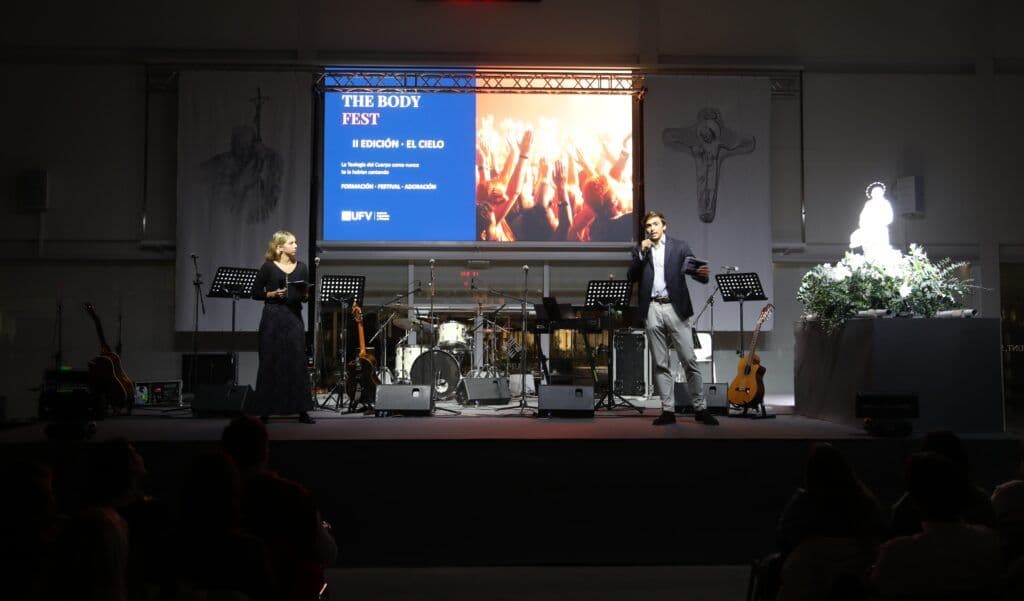 Más de 1200 jóvenes participan en la segunda edición de “The Body Fest” en la Universidad Francisco de Vitoria | UFV IMG_2104-1024x601 Más de 1200 jóvenes participan en la segunda edición de “The Body Fest” en la Universidad Francisco de Vitoria | UFV Estudiar en Universidad Privada Madrid