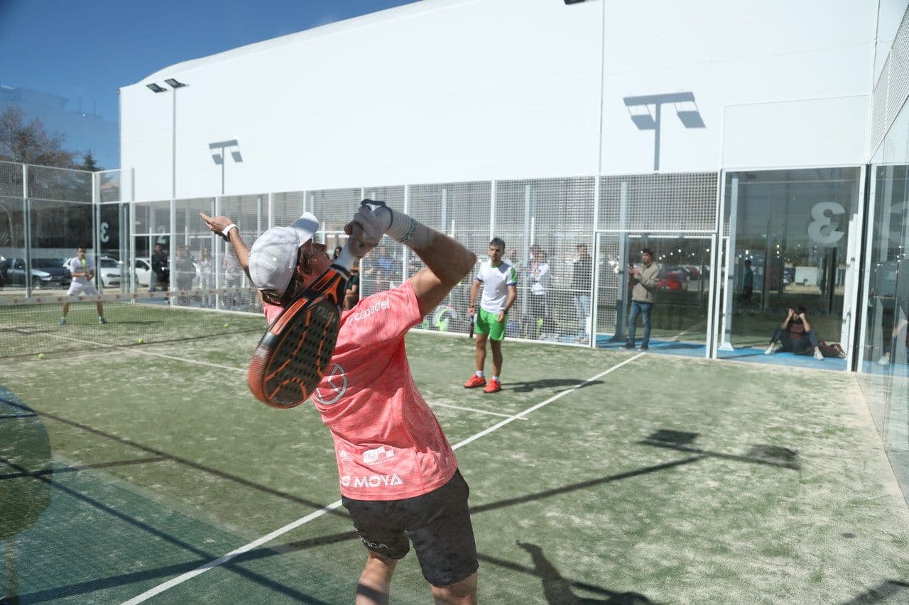 Nuestros alumnos de CAFYD aprenden entrenamiento técnico táctico con Manu Martí | UFV IMG_4636_Easy-Resize.com Nuestros alumnos de CAFYD aprenden entrenamiento técnico táctico con Manu Martí | UFV Estudiar en Universidad Privada Madrid
