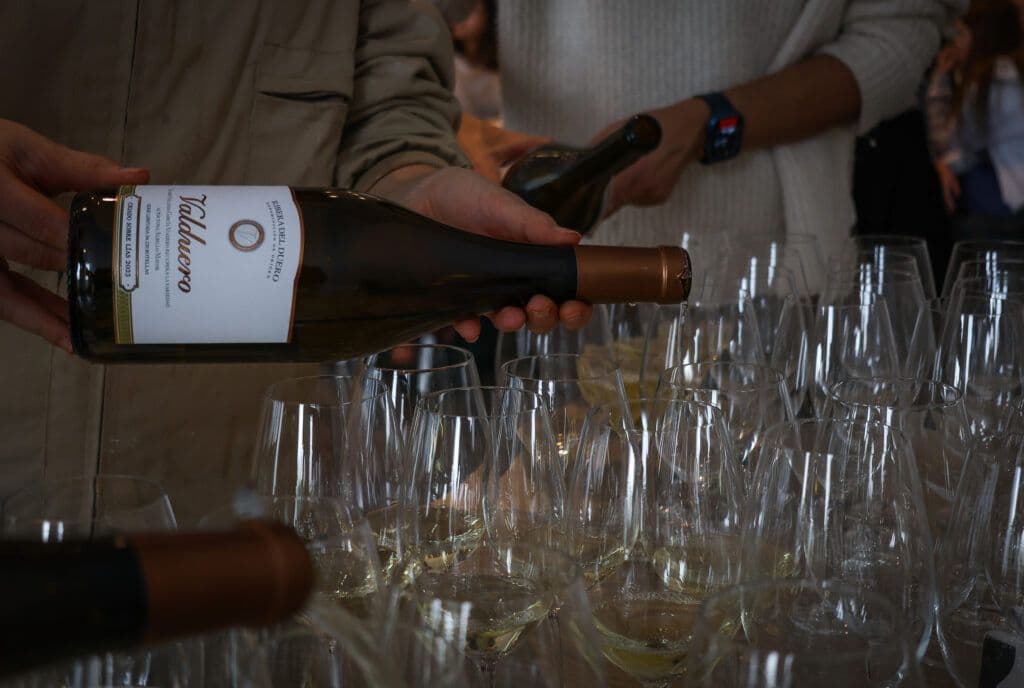 ‘In vino veritas’: una jornada que conecta el arte, la espiritualidad y la universidad | UFV IMG_9315-1024x688 ‘In vino veritas’: una jornada que conecta el arte, la espiritualidad y la universidad | UFV Estudiar en Universidad Privada Madrid