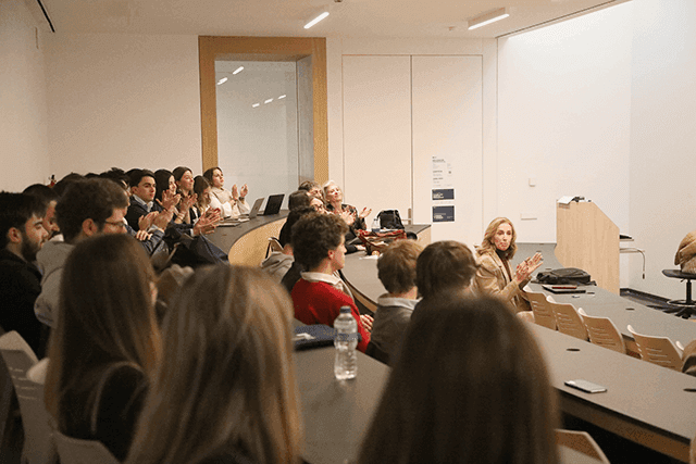 La formación jurídica aborda la protección integral del menor desde una mirada interdisciplinar | UFV IMG_9526 La formación jurídica aborda la protección integral del menor desde una mirada interdisciplinar | UFV Estudiar en Universidad Privada Madrid