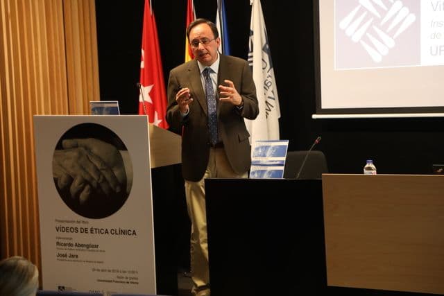 Así fue la IV Semana del Libro en la UFV | UFV IV-Semana-Libro-UFV-2 Así fue la IV Semana del Libro en la UFV | UFV Estudiar en Universidad Privada Madrid