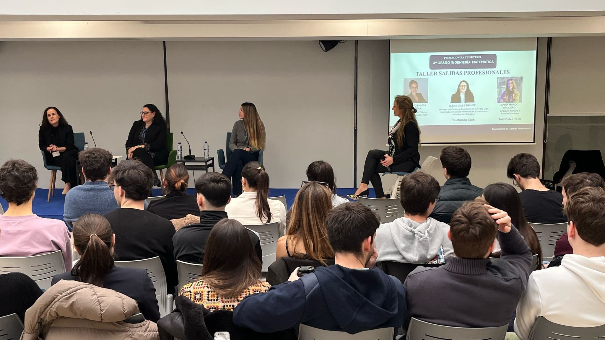 La UFV acerca a sus estudiantes de Ingeniería Matemática a la realidad laboral con mesa redonda de EY y Telefónica Tech | UFV Imagen-de-WhatsApp-2025-04-02-a-las-15.18.15_f5e489b5 La UFV acerca a sus estudiantes de Ingeniería Matemática a la realidad laboral con mesa redonda de EY y Telefónica Tech | UFV Estudiar en Universidad Privada Madrid