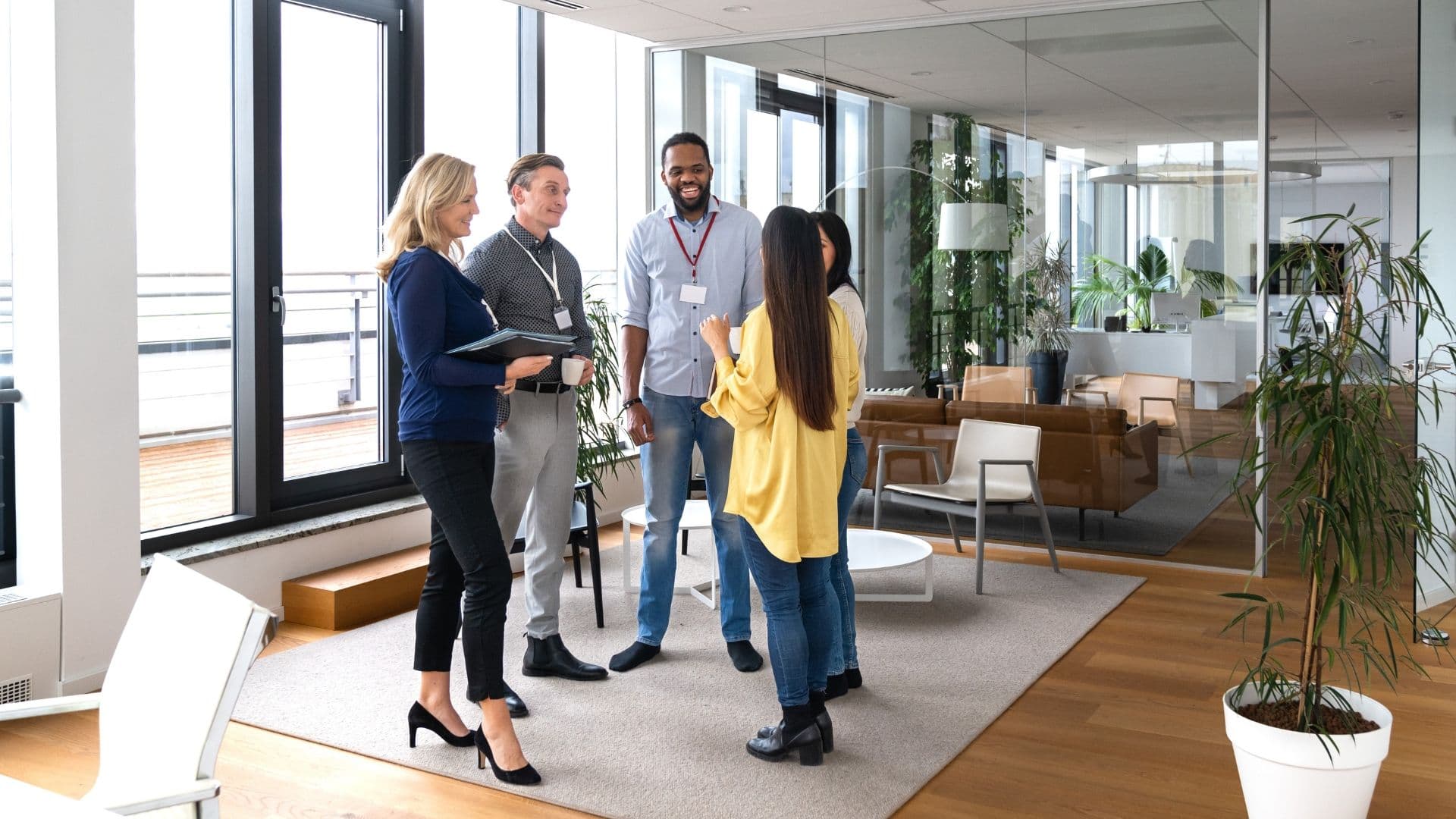 The Power of Diversity - iddiufv.edu.es M21_ContentText_Horizontal_El poder de la diversidad The Power of Diversity - iddiufv.edu.es Study at the Universidad Privada Madrid