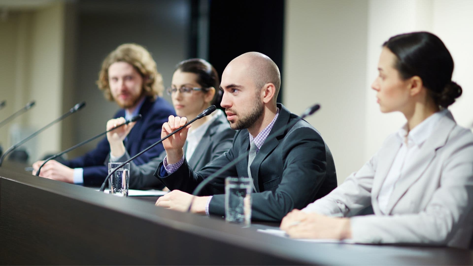 Master's Degree in Public Management, Policy, and Administration. Master's Degree in Politics, Madrid. M21_ContentText_Horizontal_Máster Universitario en Acción Política y Gestión Pública Master's Degree in Public Management, Policy, and Administration. Master's Degree in Politics, Madrid. Study at the Universidad Privada Madrid