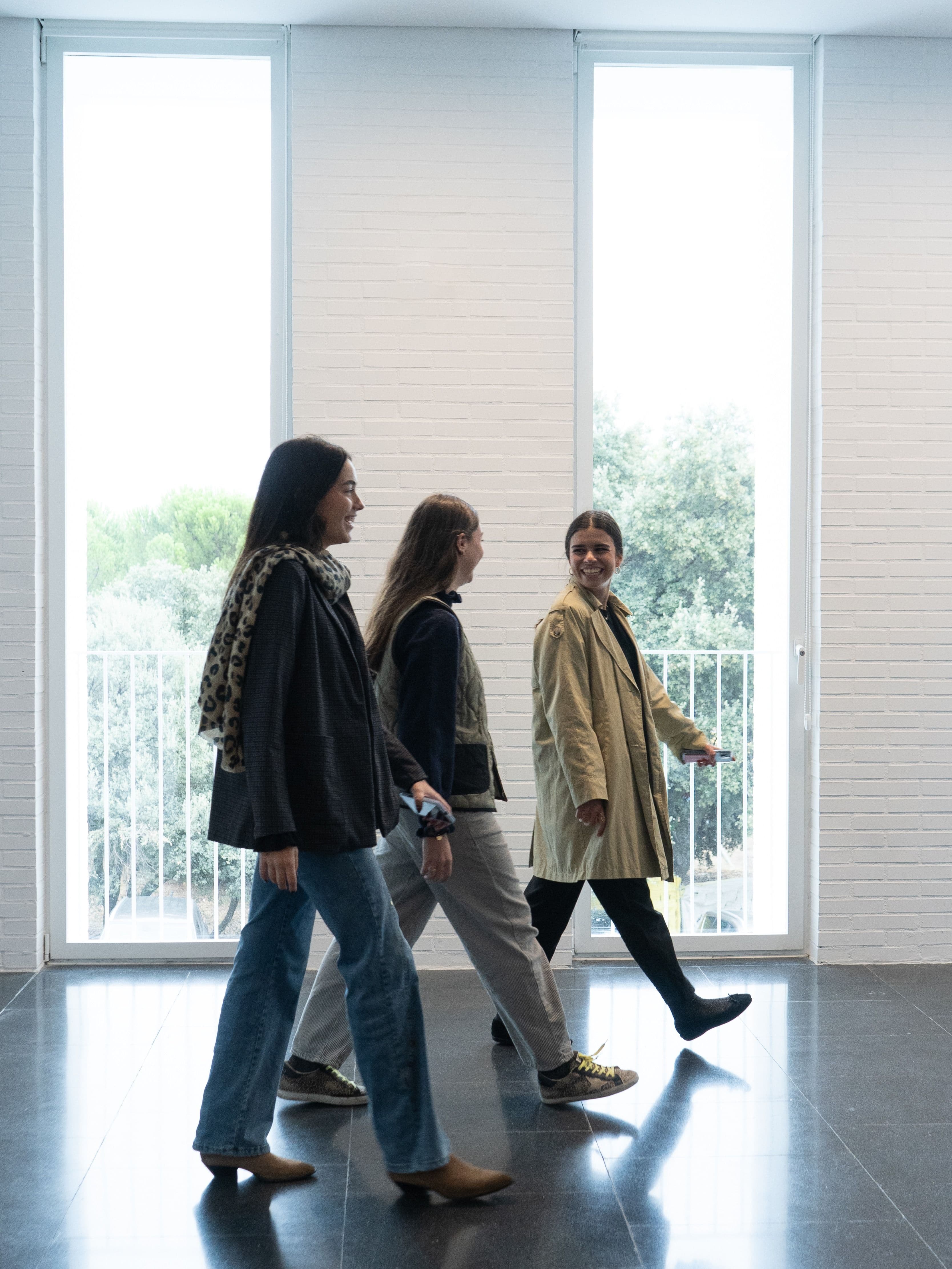 Doble grado Relaciones Internacionales y Economía ▷ RRII + FPE M21_Vertical_ContentText1_RRII+Filosofía,PolíticayEconomía Doble grado Relaciones Internacionales y Economía ▷ RRII + FPE Estudiar en Universidad Privada Madrid