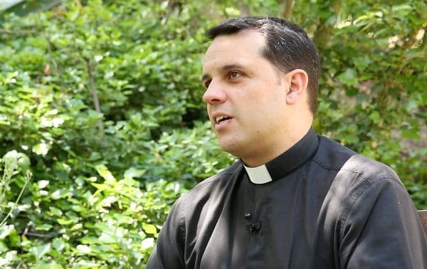 El P. Julián Lozano reflexiona sobre cómo comunicar el mensaje de la Iglesia a través de los medios digitales | UFV Padre-Julian-Lozano-1 El P. Julián Lozano reflexiona sobre cómo comunicar el mensaje de la Iglesia a través de los medios digitales | UFV Estudiar en Universidad Privada Madrid