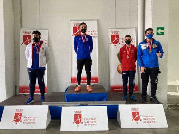Manuel Sánchez Castañer, alumno de la UFV, gana el Campeonato de Madrid de Esgrima | UFV Podio-Manuel-Sanchez Manuel Sánchez Castañer, alumno de la UFV, gana el Campeonato de Madrid de Esgrima | UFV Estudiar en Universidad Privada Madrid