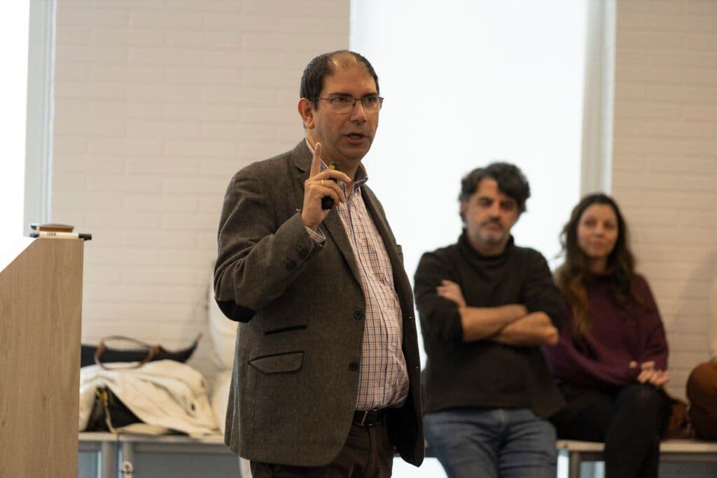 ‘In vino veritas’: una jornada que conecta el arte, la espiritualidad y la universidad | UFV UFVxValduero-11-1024x683 ‘In vino veritas’: una jornada que conecta el arte, la espiritualidad y la universidad | UFV Estudiar en Universidad Privada Madrid