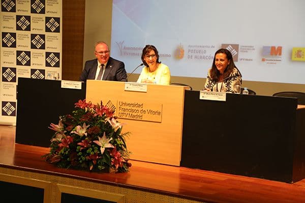 El próximo 9 de octubre la UFV acoge las V Jornadas de la Asociación de Víctimas del Terrorismo: Terrorismo y resiliencia | UFV V-Jornadas-de-la-Asociacion-de-Victimas-del-Terrorismo-1 El próximo 9 de octubre la UFV acoge las V Jornadas de la Asociación de Víctimas del Terrorismo: Terrorismo y resiliencia | UFV Estudiar en Universidad Privada Madrid