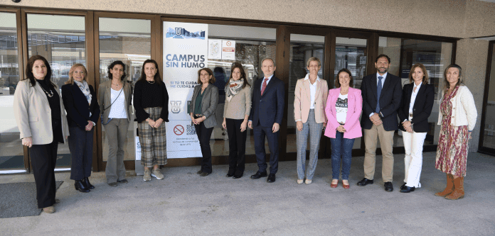La Universidad Francisco de Vitoria aspira a ser un “Campus sin humo” en colaboración de la Asociación Española contra el Cáncer | Noticias de Actualidad UFV | UFV campus-sin-humo- La Universidad Francisco de Vitoria aspira a ser un “Campus sin humo” en colaboración de la Asociación Española contra el Cáncer | Noticias de Actualidad UFV | UFV Estudiar en Universidad Privada Madrid