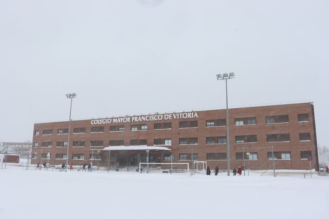 El Colegio Mayor Francisco de Vitoria se convierte en un refugio durante la nevada | UFV cm-nevado-1 El Colegio Mayor Francisco de Vitoria se convierte en un refugio durante la nevada | UFV Estudiar en Universidad Privada Madrid
