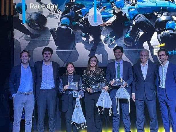 Alumnos de la UFV ganan la primera edición de EY Race to Parthenon | Noticias de Actualidad UFV | UFV eypartenonprincipal Alumnos de la UFV ganan la primera edición de EY Race to Parthenon | Noticias de Actualidad UFV | UFV Estudiar en Universidad Privada Madrid