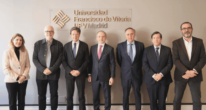 La Universidad Francisco de Vitoria y la Fundación de Patología Dual se unen para la creación de la primera cátedra de Patología Dual en España | Noticias de Actualidad UFV | UFV foto-grupal-firma-patologia-dual La Universidad Francisco de Vitoria y la Fundación de Patología Dual se unen para la creación de la primera cátedra de Patología Dual en España | Noticias de Actualidad UFV | UFV Estudiar en Universidad Privada Madrid