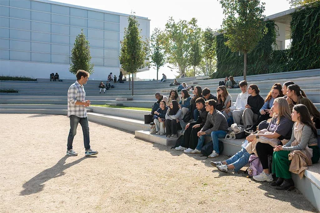 Sesión Informativa Online: Visado con Hospitality Services – Admisión Internacional imagen-eventos-internacionales-01 Sesión Informativa Online: Visado con Hospitality Services – Admisión Internacional Estudiar en Universidad Privada Madrid