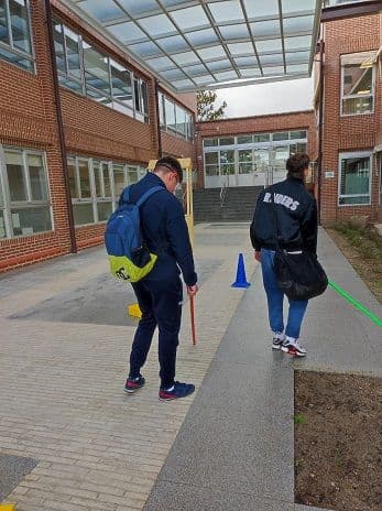 Alumnos de CAFYD, Educación Infantil, Primaria y Social participan en una jornada de sensibilización de la discapacidad visual | Noticias de Actualidad UFV | UFV jornada-sensibilizacion-3 Alumnos de CAFYD, Educación Infantil, Primaria y Social participan en una jornada de sensibilización de la discapacidad visual | Noticias de Actualidad UFV | UFV Estudiar en Universidad Privada Madrid