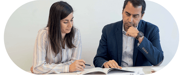 La Cátedra de Inmigración UFV obtiene una ayuda de la Fundación Española de Ciencia y Tecnología (FECYT) para el proyecto “Construyendo una nueva narrativa migrante a golpe de tuit” | UFV miguel-y-cristina-1 La Cátedra de Inmigración UFV obtiene una ayuda de la Fundación Española de Ciencia y Tecnología (FECYT) para el proyecto “Construyendo una nueva narrativa migrante a golpe de tuit” | UFV Estudiar en Universidad Privada Madrid