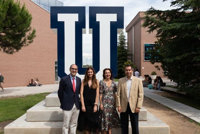 Daniela Delgado, ganadora de la 3ª edición del Concurso de Marketing Social | UFV misiones Daniela Delgado, ganadora de la 3ª edición del Concurso de Marketing Social | UFV Estudiar en Universidad Privada Madrid