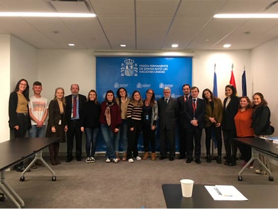 Be the Change Book be the change Be the Change Estudiar en Universidad Privada Madrid