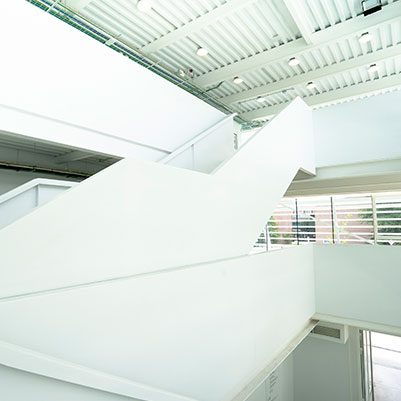 En nuestro campus espacios gerencia 26 401x401 En nuestro campus Estudiar en Universidad Privada Madrid