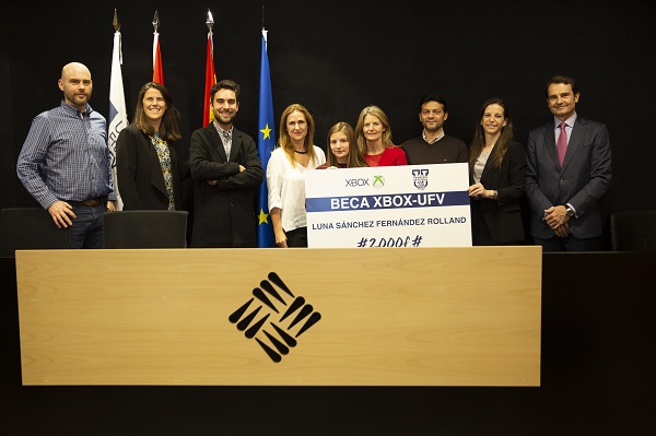 Luna Sánchez, primera galardonada con la beca de estudios Xbox UFV Foto 2 Beca XboxUFV 2018 Luna Sánchez, primera galardonada con la beca de estudios Xbox UFV Estudiar en Universidad Privada Madrid