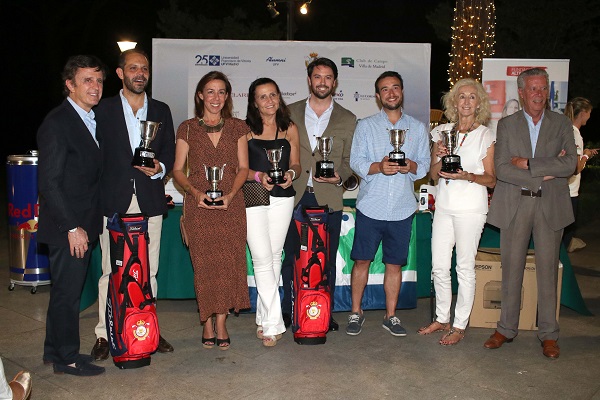 La Universidad Francisco de Vitoria celebra la continuidad de su programa de becas con la Federación de Golf de Madrid en el VI Torneo Solidario de Golf Alumni & Friends UFV ganadores golf La Universidad Francisco de Vitoria celebra la continuidad de su programa de becas con la Federación de Golf de Madrid en el VI Torneo Solidario de Golf Alumni & Friends UFV