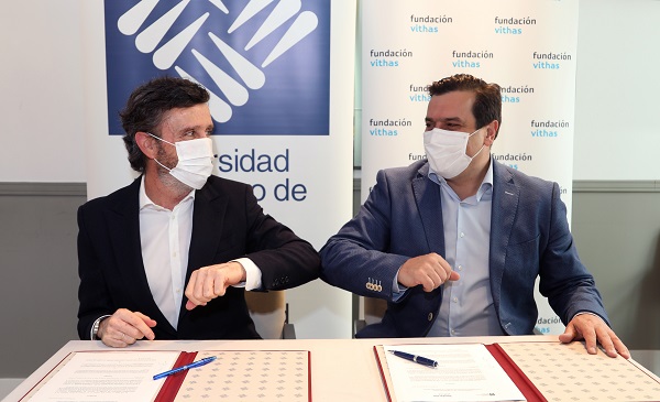 Vithas, Fundación Vithas y la Universidad Francisco de Vitoria firman un convenio para impulsar la docencia y la investigación en salud IMG 3319a Vithas, Fundación Vithas y la Universidad Francisco de Vitoria firman un convenio para impulsar la docencia y la investigación en salud Estudiar en Universidad Privada Madrid