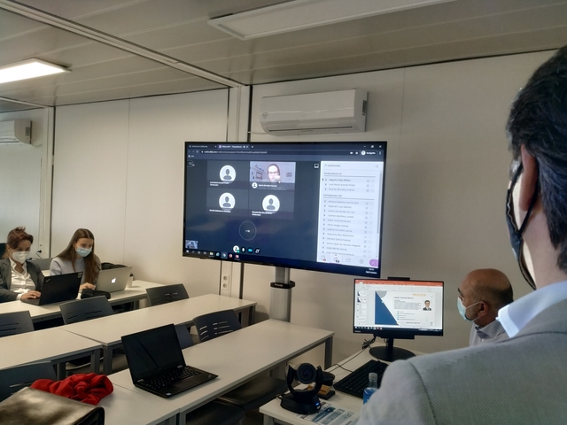 “Hay que buscar la disrupción dentro de la economía de la atención para hacer cosas importantes”: casos de éxito en el emprendimiento %name “Hay que buscar la disrupción dentro de la economía de la atención para hacer cosas importantes”: casos de éxito en el emprendimiento Estudiar en Universidad Privada Madrid