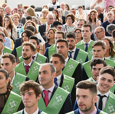 Actos académicos curso 2018/2019 educacion graduacion 19 18 09 Actos académicos curso 2018/2019 Estudiar en Universidad Privada Madrid