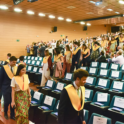 Actos académicos curso 2018/2019 medicina graduacion 19 18 03 Actos académicos curso 2018/2019 Estudiar en Universidad Privada Madrid