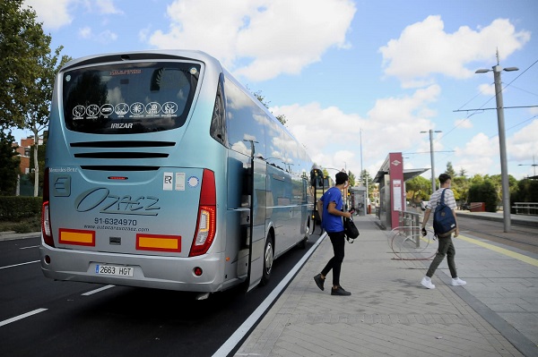 La Universidad Francisco de Vitoria pone en marcha un autobús gratuito para trasladar al campus a los alumnos que vivan en Boadilla bus4 La Universidad Francisco de Vitoria pone en marcha un autobús gratuito para trasladar al campus a los alumnos que vivan en Boadilla Estudiar en Universidad Privada Madrid