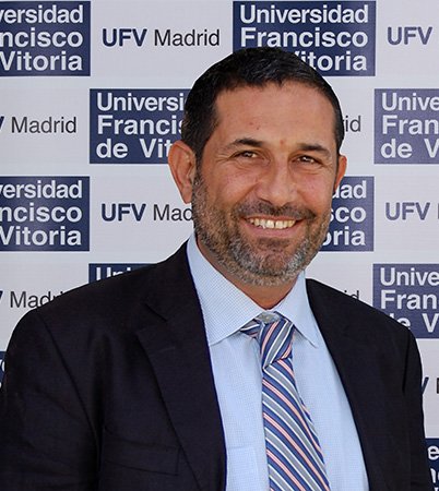 Grado en Administración y Dirección de Empresas Guillermo Arce 1 Grado en Administración y Dirección de Empresas Estudiar en Universidad Privada Madrid