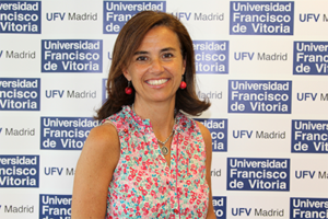 ACTOS ACADÉMICOS ana mezquita coordinadora actos academicos 300x200 ACTOS ACADÉMICOS Estudiar en Universidad Privada Madrid
