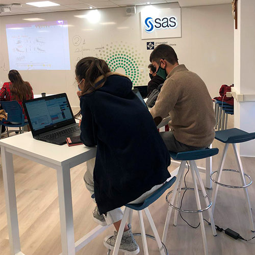 aula sas grado business analytics 02 Análisis de Negocios / Business Analytics (Bilingüe) Estudiar en Universidad Privada Madrid
