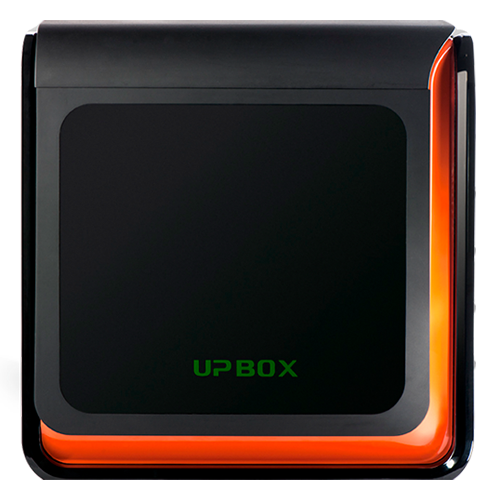 FAB LAB UpBox Naranja 1 FAB LAB Estudiar en Universidad Privada Madrid