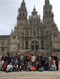 2 2 230x300 Chemi Mohedano nos cuenta su experiencia en el Camino de Santiago con alumnos de la Escuela Politécnica Superior Estudiar en Universidad Privada Madrid