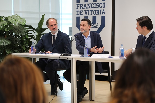 EdmundoBal UFV2 La Universidad Francisco de Vitoria arranca su ciclo de encuentros políticos para acercar a los alumnos los grandes temas a debate en la actualidad política | Noticias de Actualidad UFV Estudiar en Universidad Privada Madrid